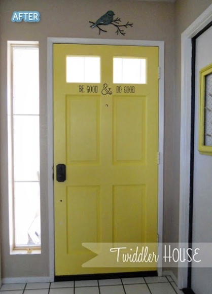 porta amarela